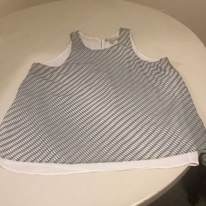 Green and white tank